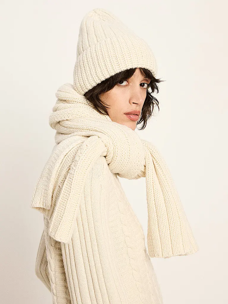 LANIUS | Mütze - Haube
Marke: LANIUS
Farbe: creme
Kategorien: Mode,Damen

Material: Schurwolle,Baumwolle
Musterung: Unifarben
Stil: Pure | 