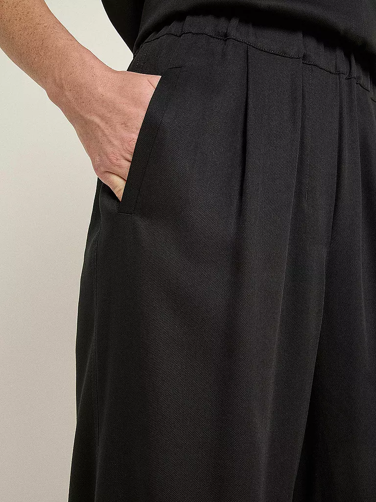 LANIUS | Marlenehose  | Negro