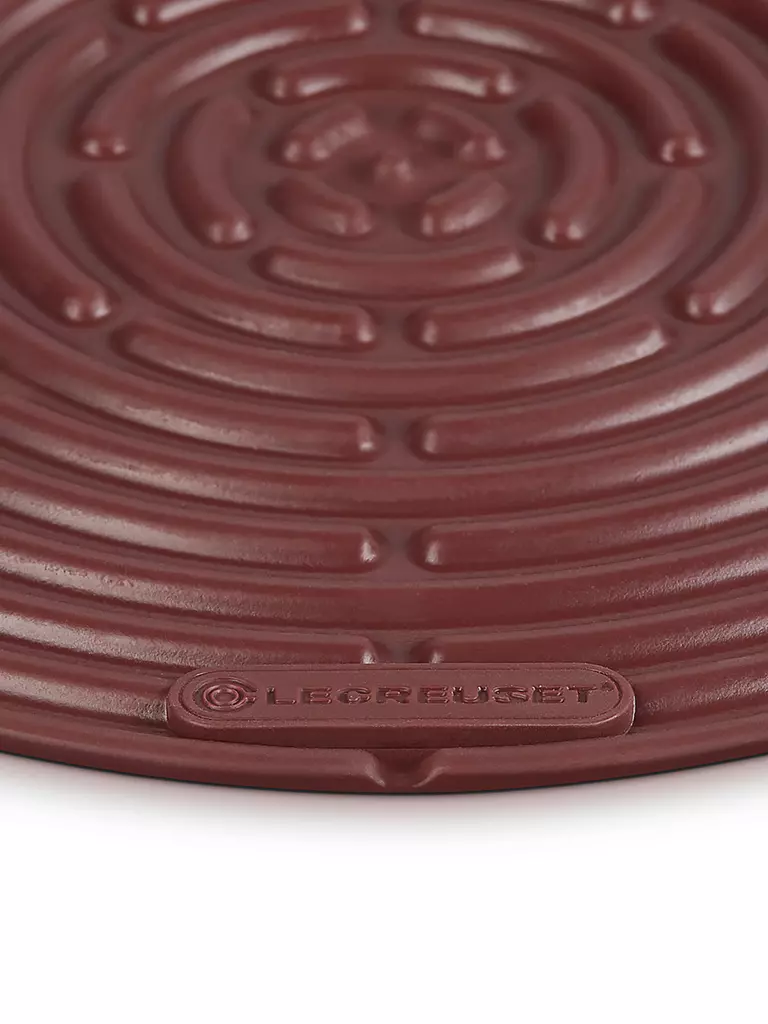 LE CREUSET | Salvamanteles redondo Klassic 20,5cm Garnet | Rojo oscuro