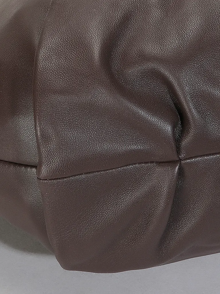 LES VISIONNAIRES | Bolso de cuero - Hobo GRETA ESSENTIAL SILKY | 