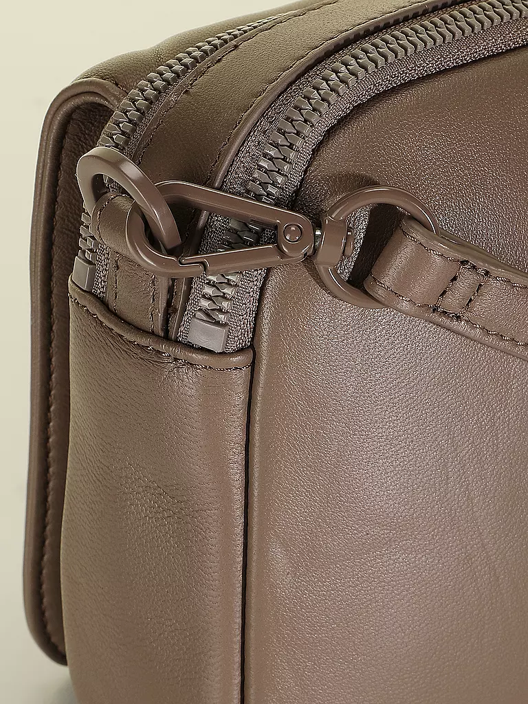 LES VISIONNAIRES | Ledertasche - Umhängetasche EMILY SILKY  | Camel