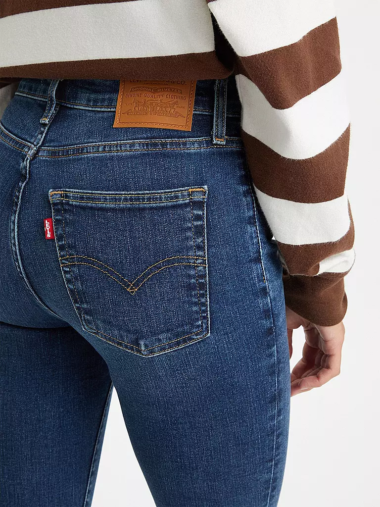 LEVI'S® | Vaqueros de talle alto corte ajustado 721 | 