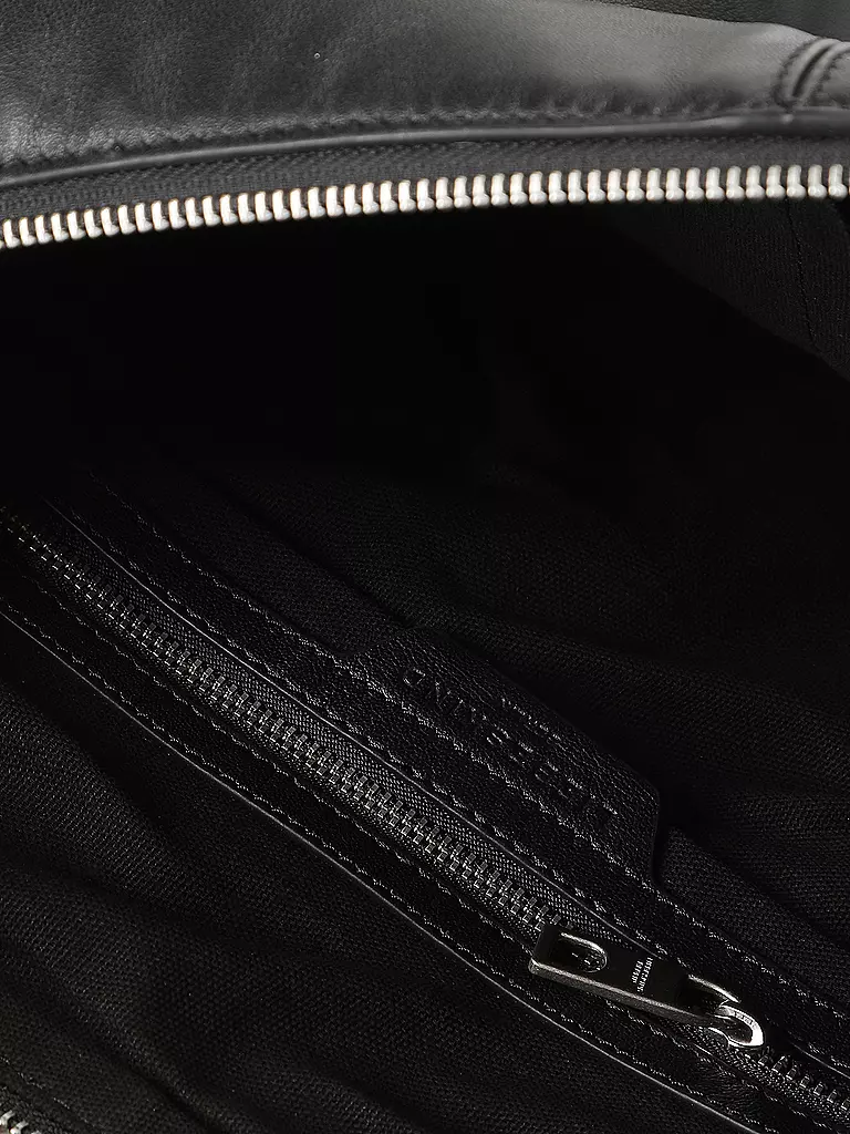 LIEBESKIND BERLIN | Bolso de cuero - Bolso Hobo PARIS Mediano | schwarz
