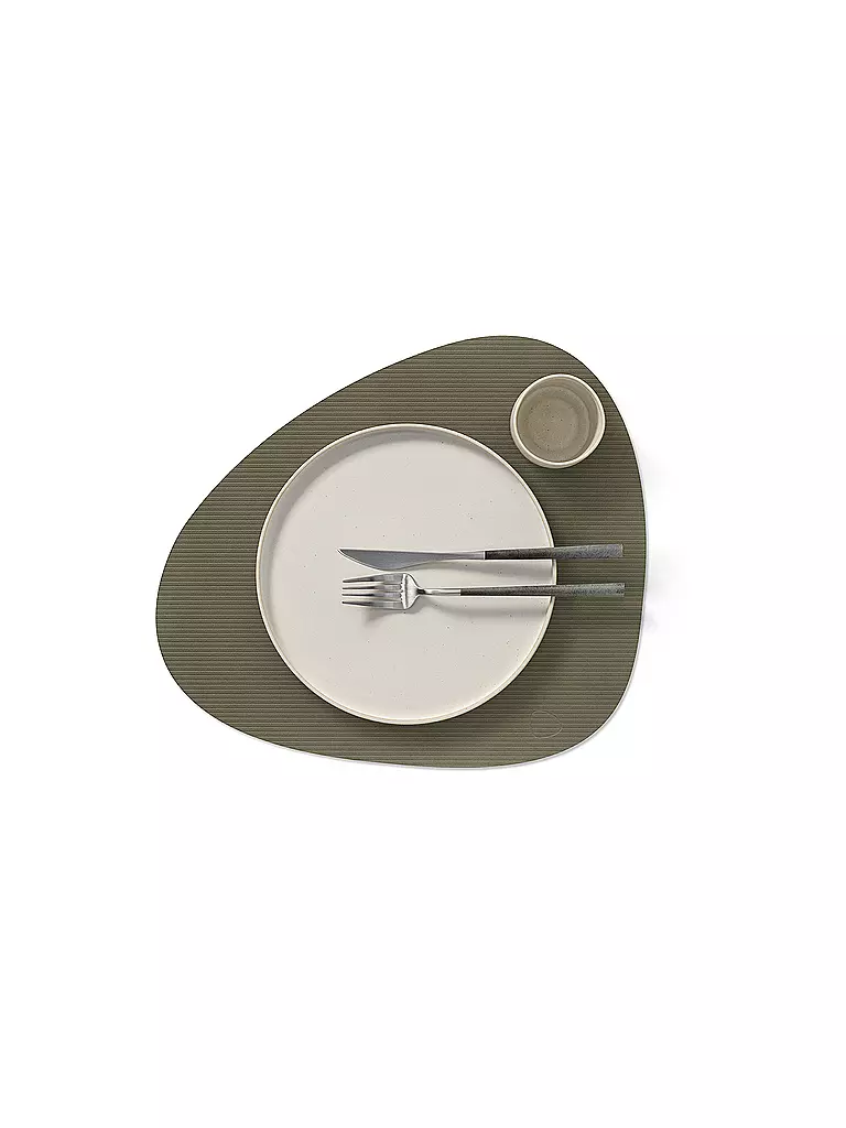 LIND DNA | Mantel individual 37x44cm CORDUROY OVAL Army Green | Verde oscuro