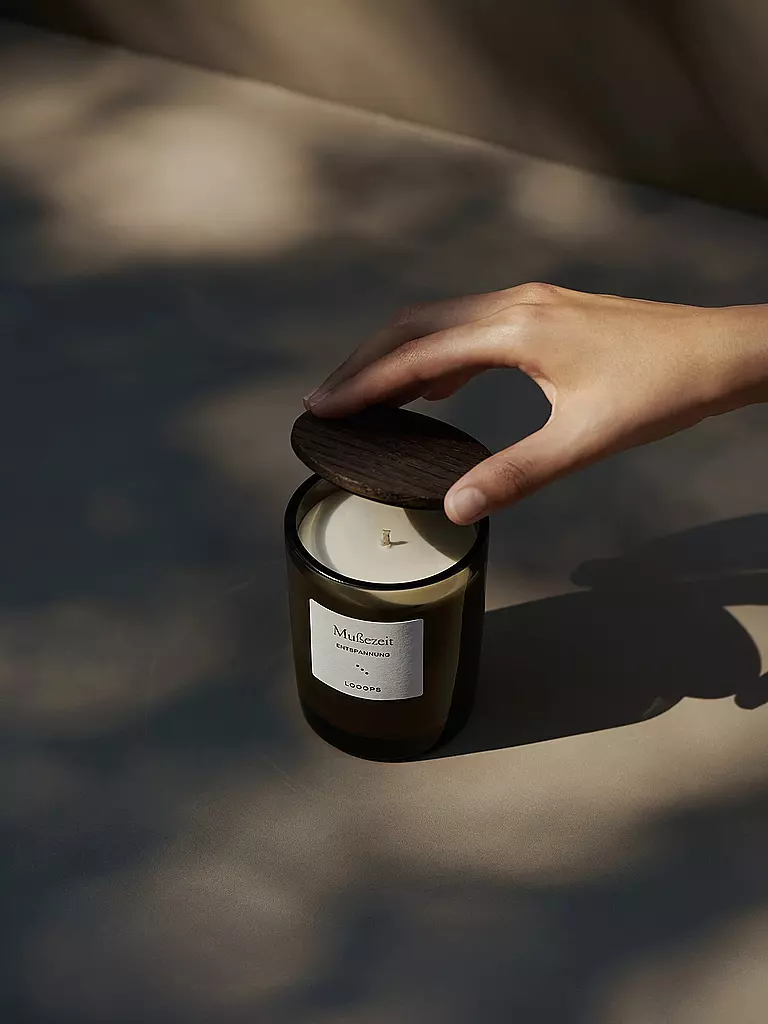 LOOOPS | Vela perfumada 250g MUSSEZEIT | Verde oscuro