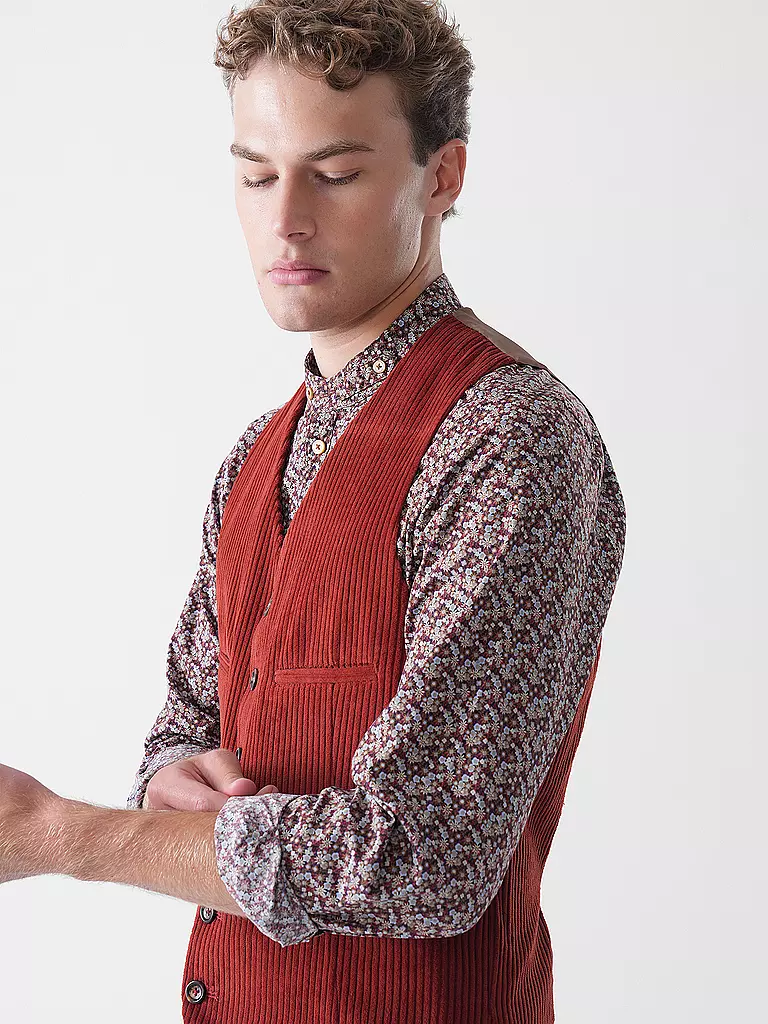 LUIS TRENKER | Chaleco tradicional LUSEBASTIAN | Rojo