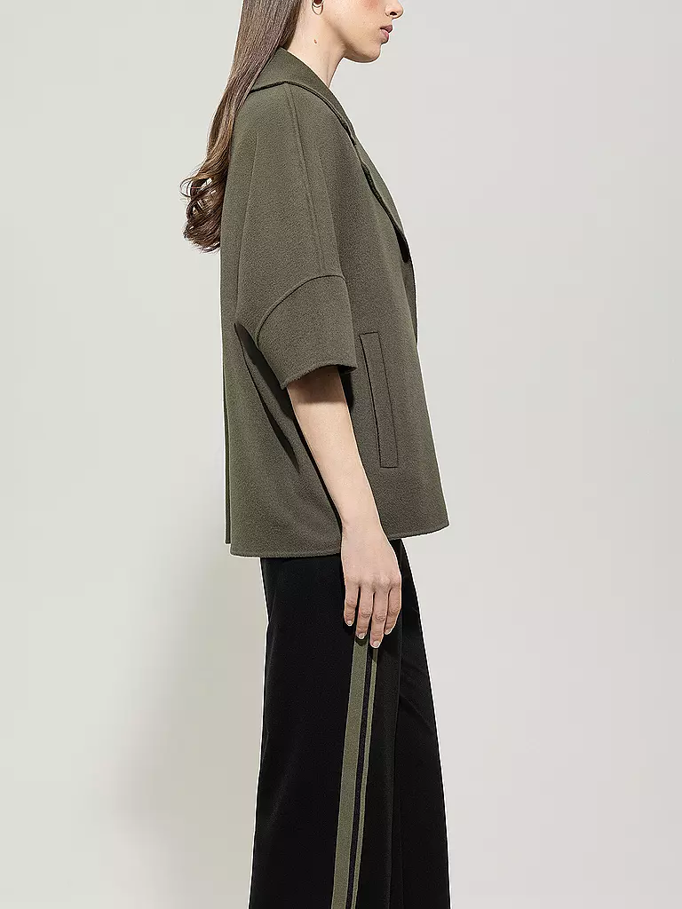 LUISA CERANO | Capa - Poncho | 