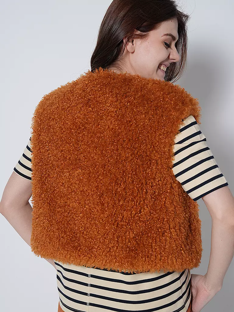 LUISA CERANO | Chaleco con aspecto de piel |