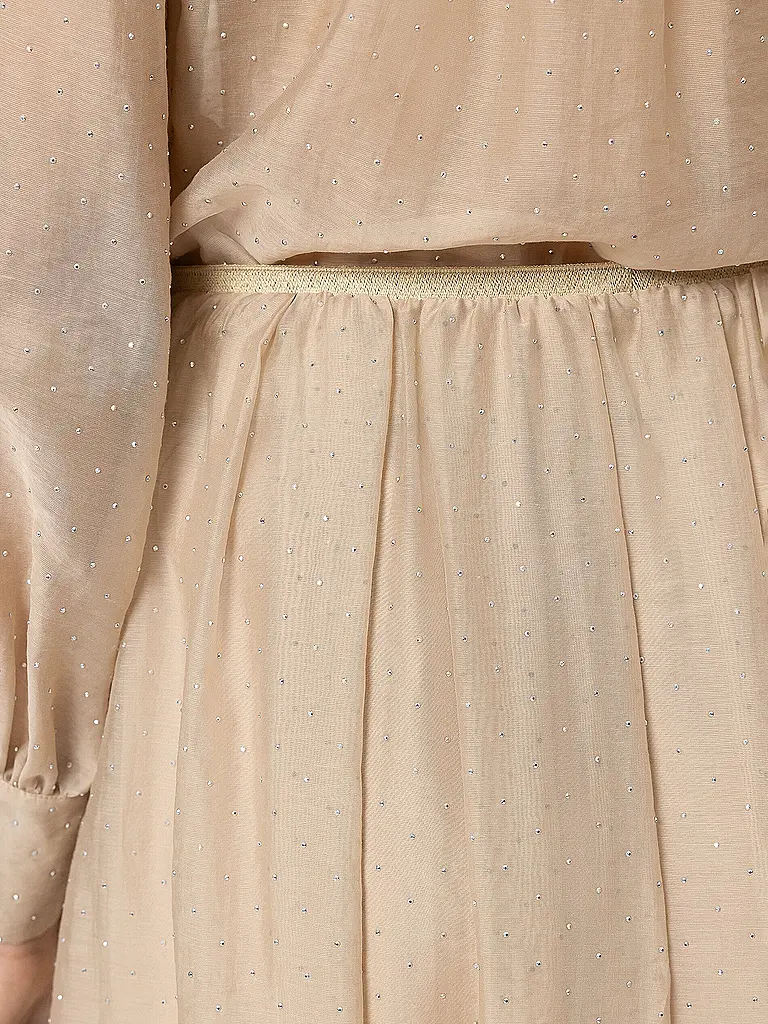 LUISA CERANO | Midi-falda
Marca: LUISA CERANO
Color: camel
Categorías: Moda, Mujer

Material: Lyocell
Estampado: Liso
Estilo: Pure
Detalles: Estrás | 