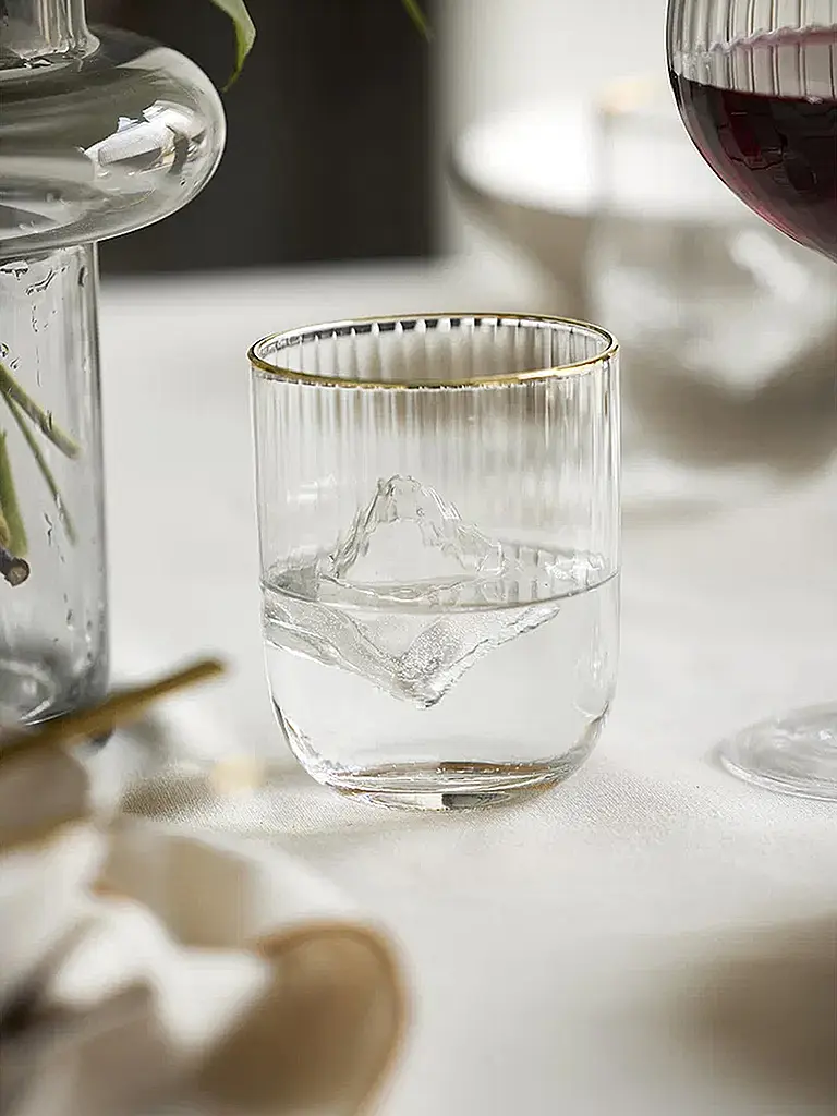 LYNGBY GLAS | Nombre del producto: Juego de vasos de 4 piezas con borde dorado PALERMO 35cl | Transparente
