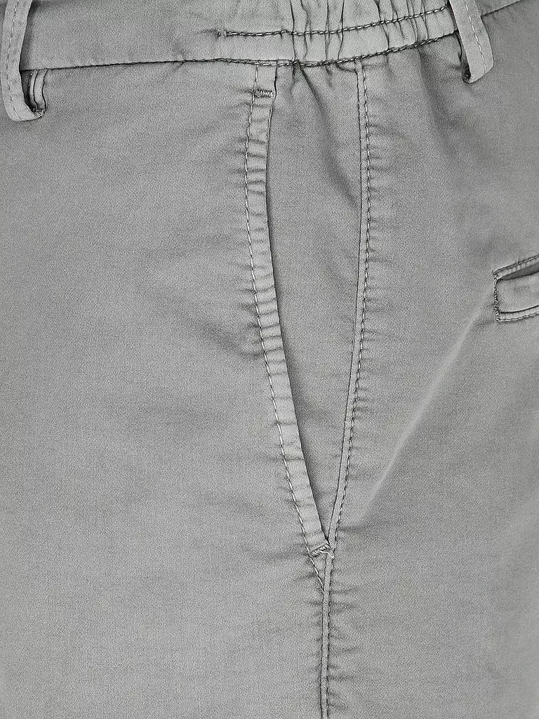 MAC | Pantalón corto JOG´N SHORT | olive