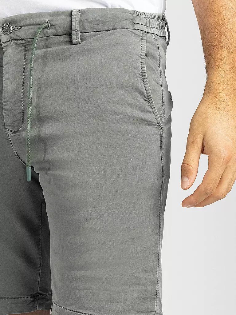 MAC | Pantalón corto JOG´N SHORT | olive