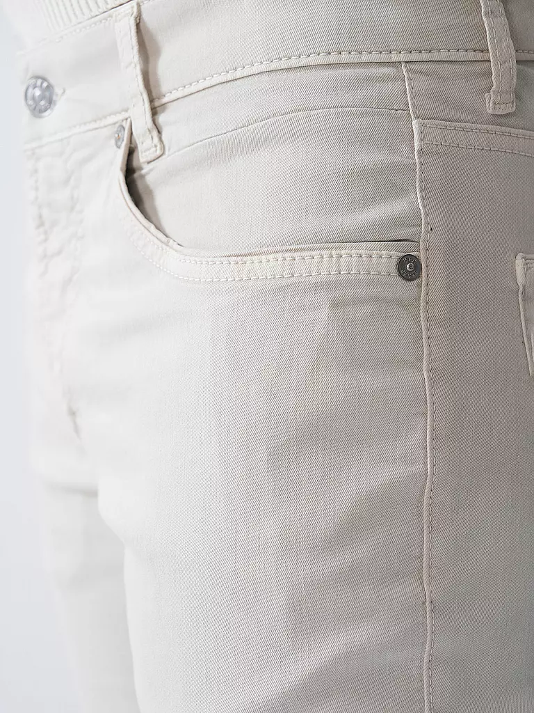 MAC | Vaqueros Slim Fit ARNE PIPE LIGHT WEIGHT | Crema