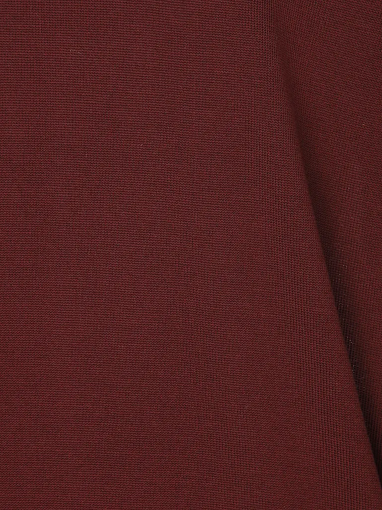 MAERZ | Nombre del producto: Jersey | Rojo oscuro