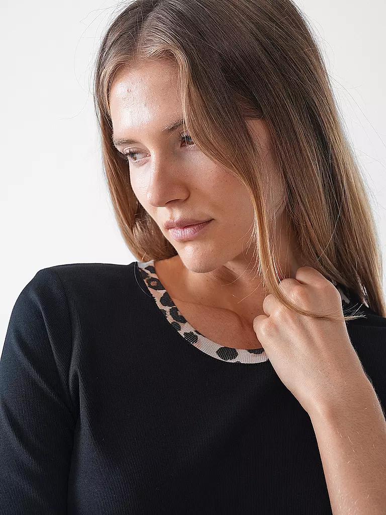 MARC CAIN | Camiseta | Negro