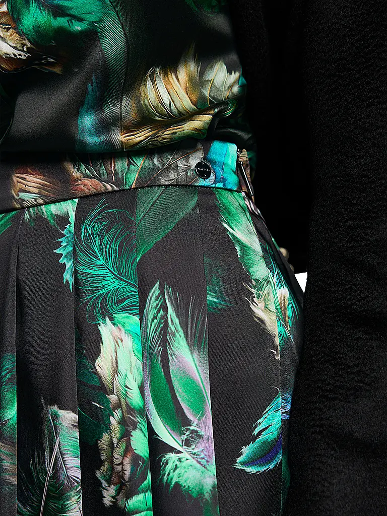 MARC CAIN | Minifalda | Verde oscuro