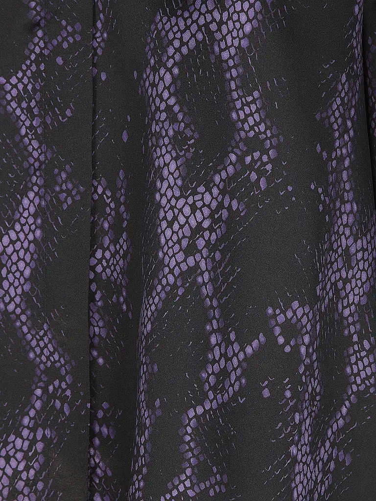 MARC CAIN | Nombre del producto: Blusa de seda
Marca: MARC CAIN
Color: negro
Categorías: Moda, Mujer

Largo de manga: Manga larga
Material: Seda
Forma del cuello: Cuello de camisa
Estampado: Animal
Corte (Prenda superior): Suelto
Estilo: Glamour | 