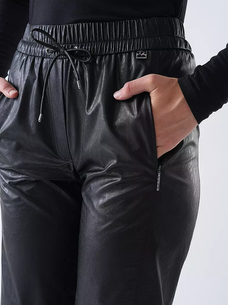 MARC CAIN | Pantalón de chándal efecto cuero RANCHI | 