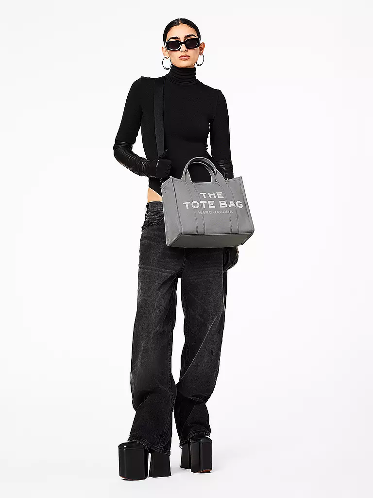 MARC JACOBS | Bolso - Tote Bag THE MEDIUM TOTE CANVAS | Gris