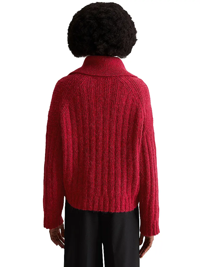 MARC O'POLO DENIM | Jersey Troyer
Produktname: Jersey Troyer
Marke: MARC O'POLO DENIM
Farbe: rojo
Categorías: Moda, Mujer
Largo de la manga: Manga larga
Material: Lana, Poliéster / Poliamida
Forma del cuello: Troyer
Diseño: Unicolor
Corte (Prenda exterior): Regular
Esti |