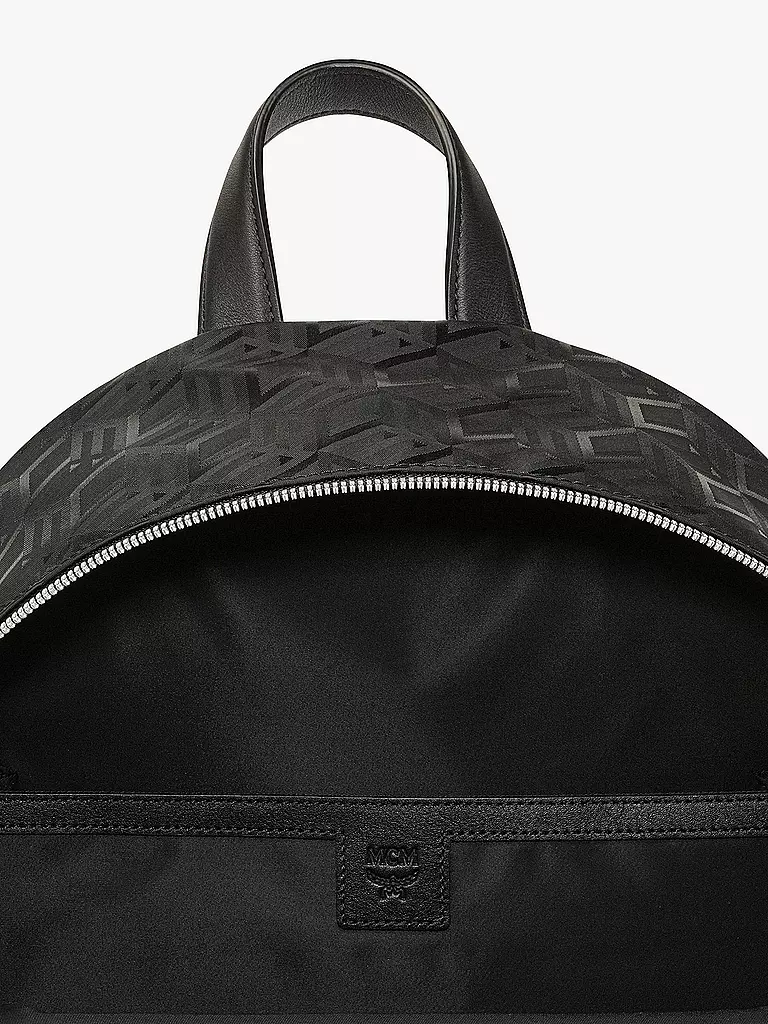 MCM | Mochila STARK Medium | 