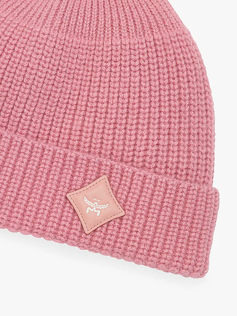 MCM | Nombre del producto: Gorro - Capucha
Marca: MCM
Color: rosa
Categorías: Moda, Mujer

Material: Lana, Punto
Diseño: Liso
Estilo: Tendencia
Detalles: Logo | Rosa