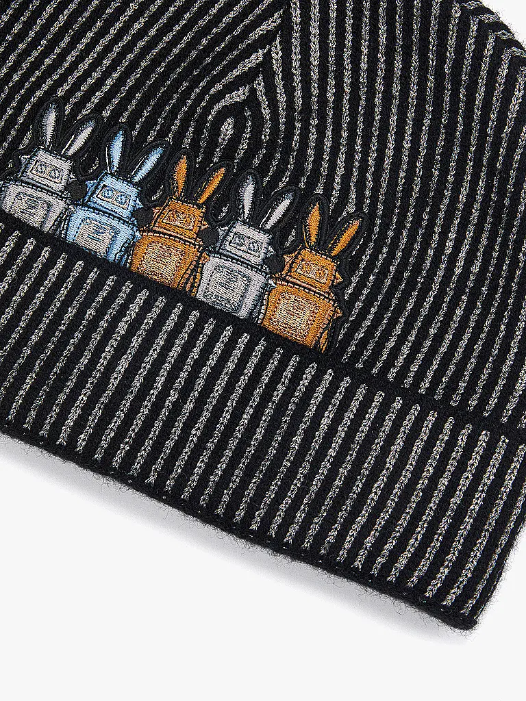 MCM | Producto: Gorro - Gorra
Marca: MCM
Color: negro
Categorías: Moda, Mujer

Material: Lana, Punto
Estilo: Tendencia
Detalles: Logo | Negro