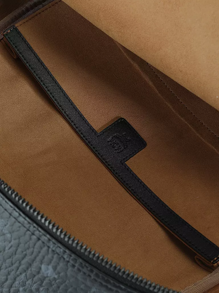 MCM | Rucksack STARK Medium | Negro