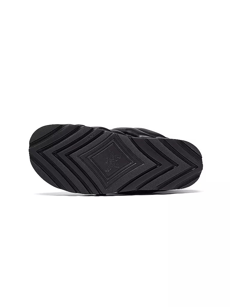 MCM | Sandalias de cuero | Negro