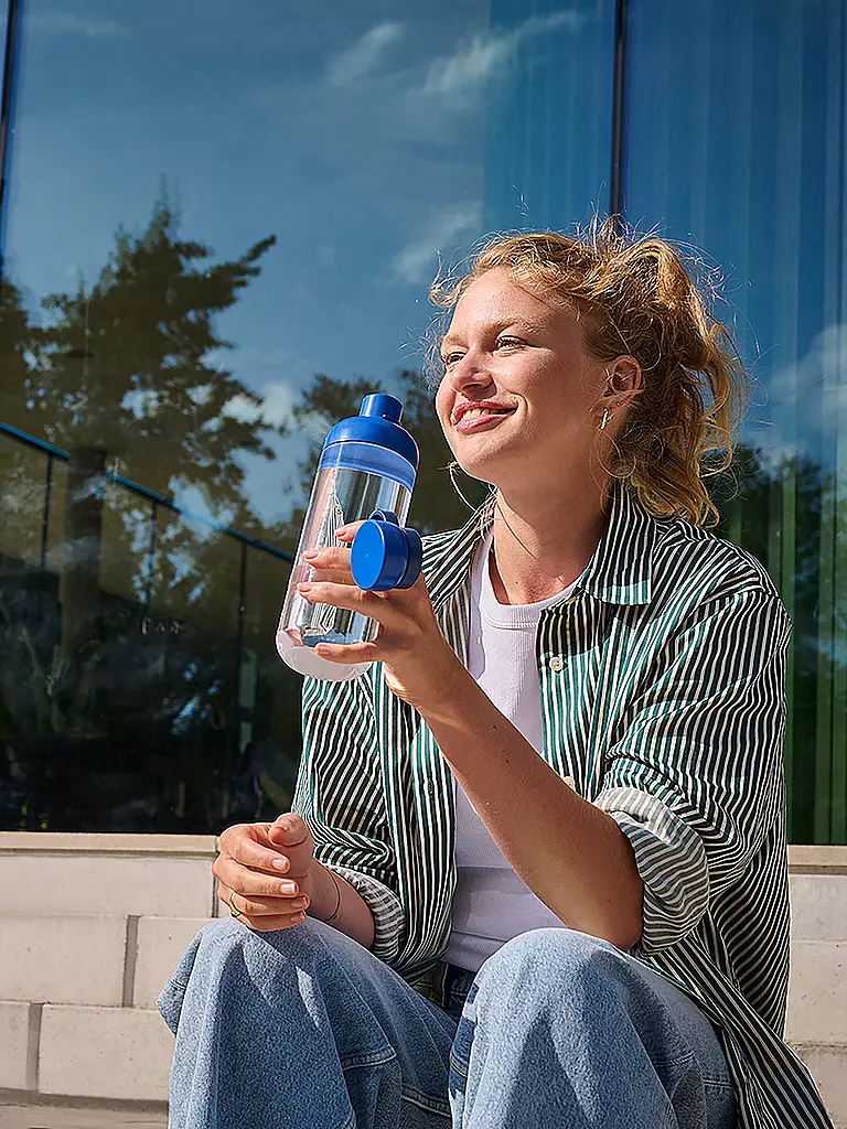 MEPAL | Botella de agua VITA 0,75 l Azul vívido | Azul oscuro