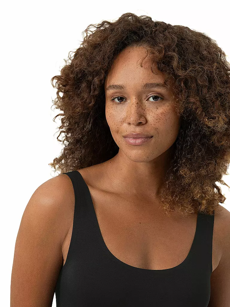 MEY | Camiseta interior SIMPLY INVISIBLE negra | Negro