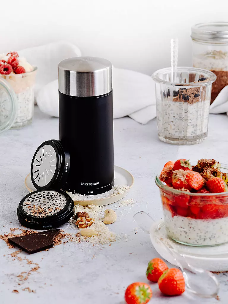 MICROPLANE | Molinillo universal de 18 cm negro |