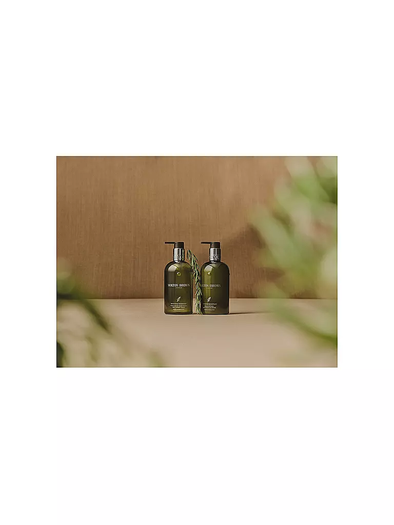 MOLTON BROWN | Loción de Manos Revitalizante con Romero 300ml | 