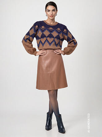 MONARI | Jersey