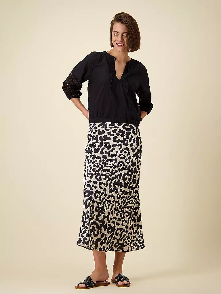 MONARI | Blusenshirt | Negro