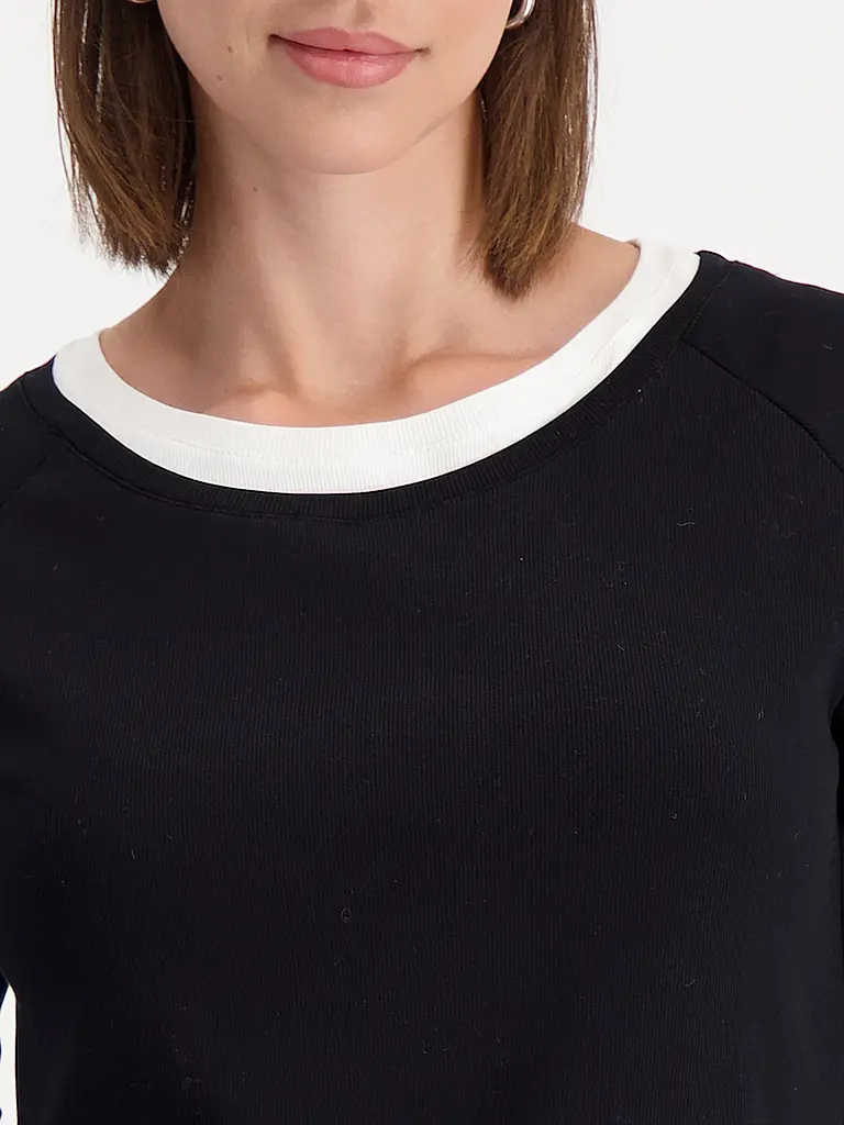 MONARI | Camiseta de manga larga |