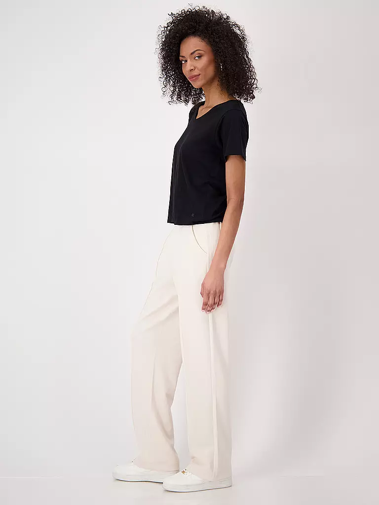 MONARI | Camiseta |