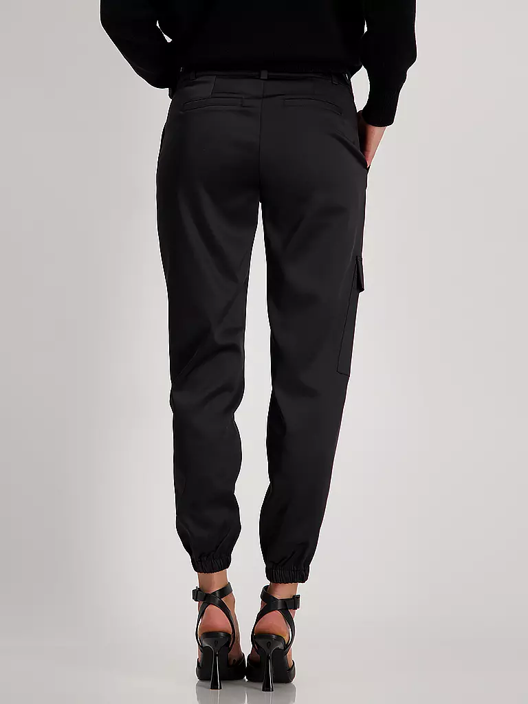 MONARI | Cargohose | Negro