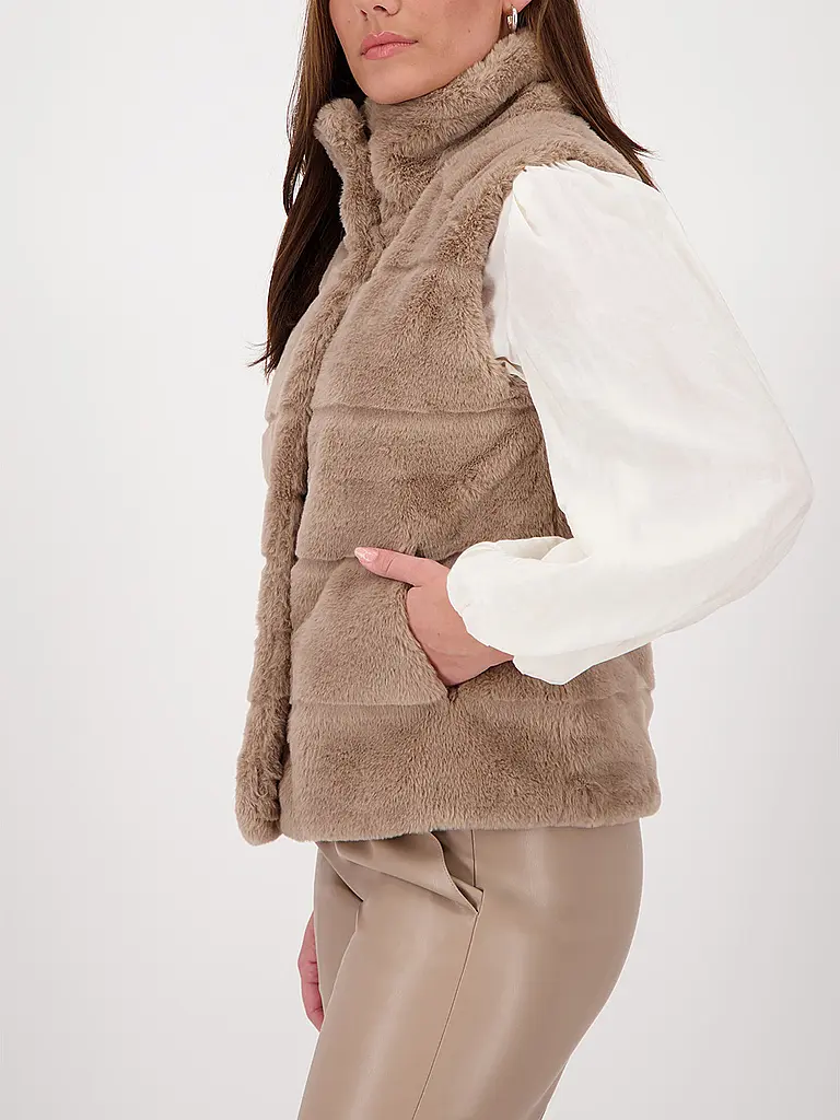 MONARI | Chaleco con aspecto de piel | 