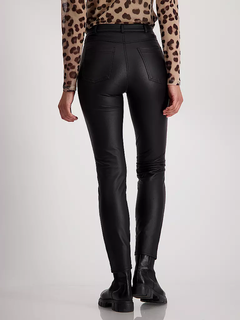 MONARI | Hose in Lederoptik  | Negro
