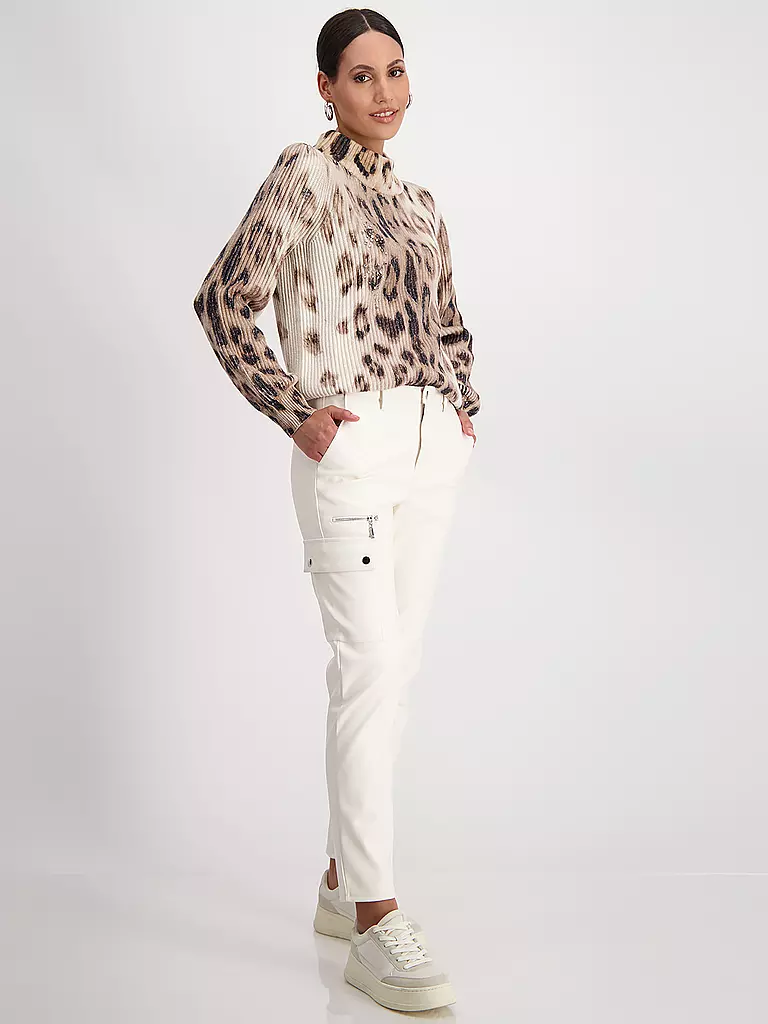 MONARI | Hose | Crema