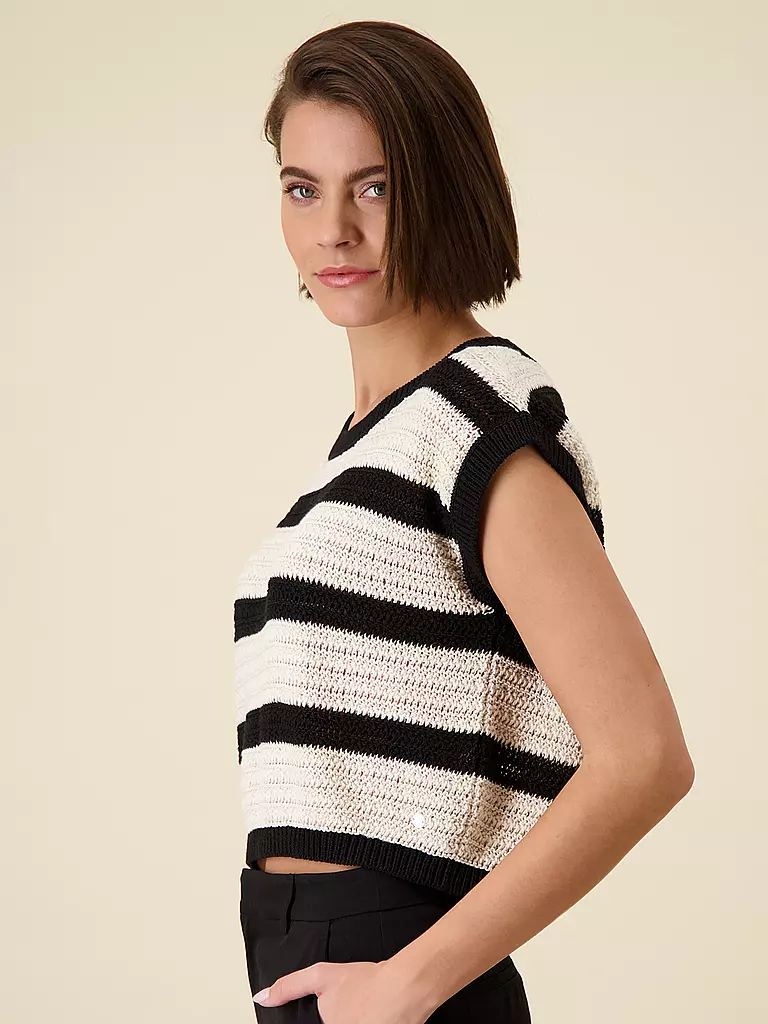 MONARI | Jersey | Negro