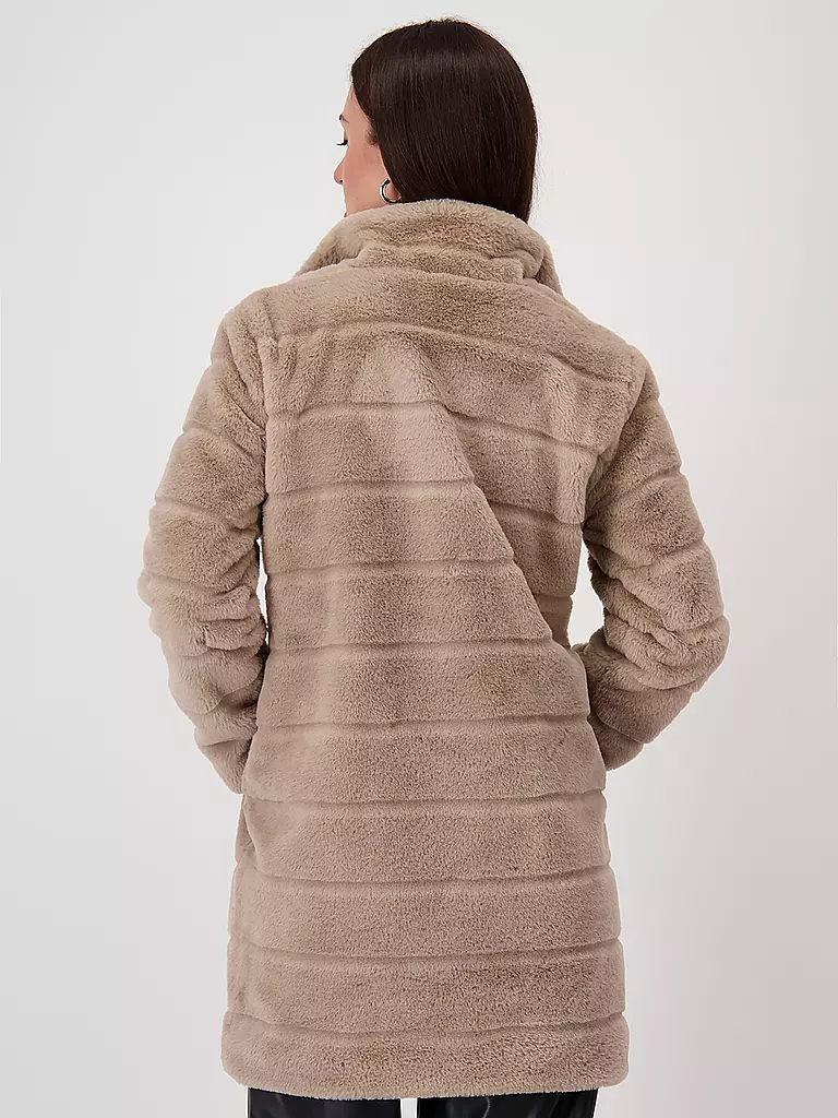 MONARI | Mantel in Felloptik | Camel