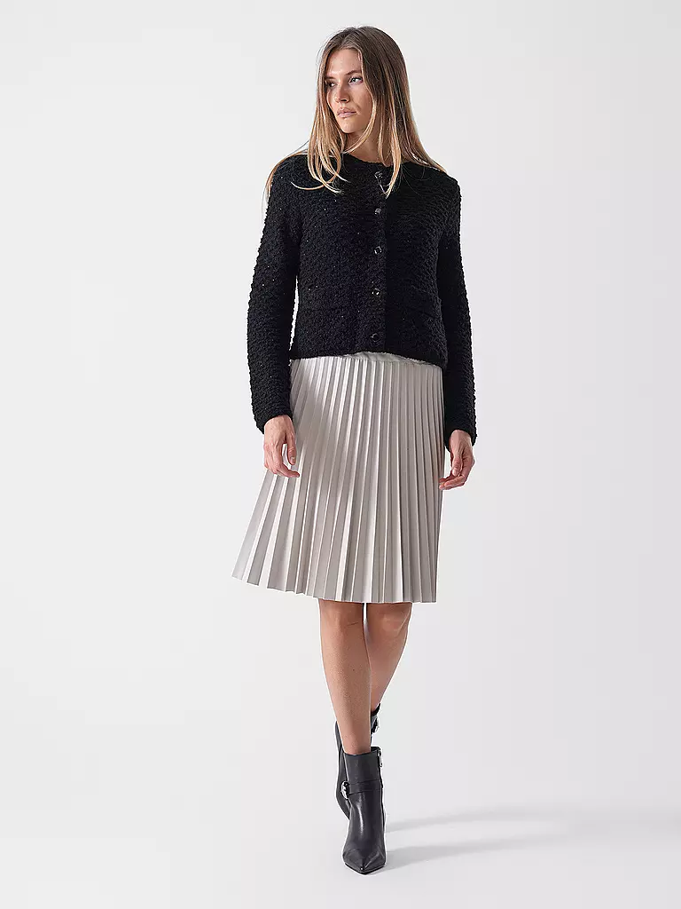 MONARI | Minifalda | Crema