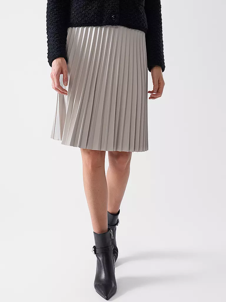 MONARI | Minifalda | Crema