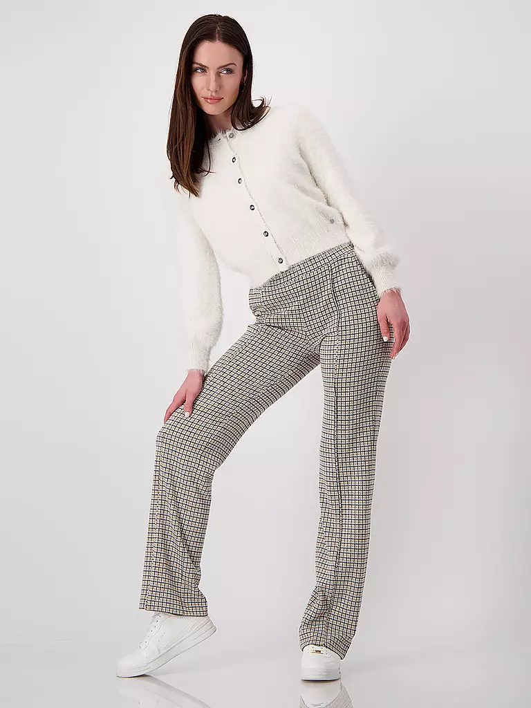 MONARI | Nombre del producto: Chaqueta
Marca: MONARI
Color: crema
Categorías: Moda, Mujer
Etiquetas: Tallas grandes

Longitud de la manga: Manga larga
Escote: Cuello redondo
Material: Poliacrílico / Acrílico, Punto
Estampado: Liso
Estilo: Glamour | Crema