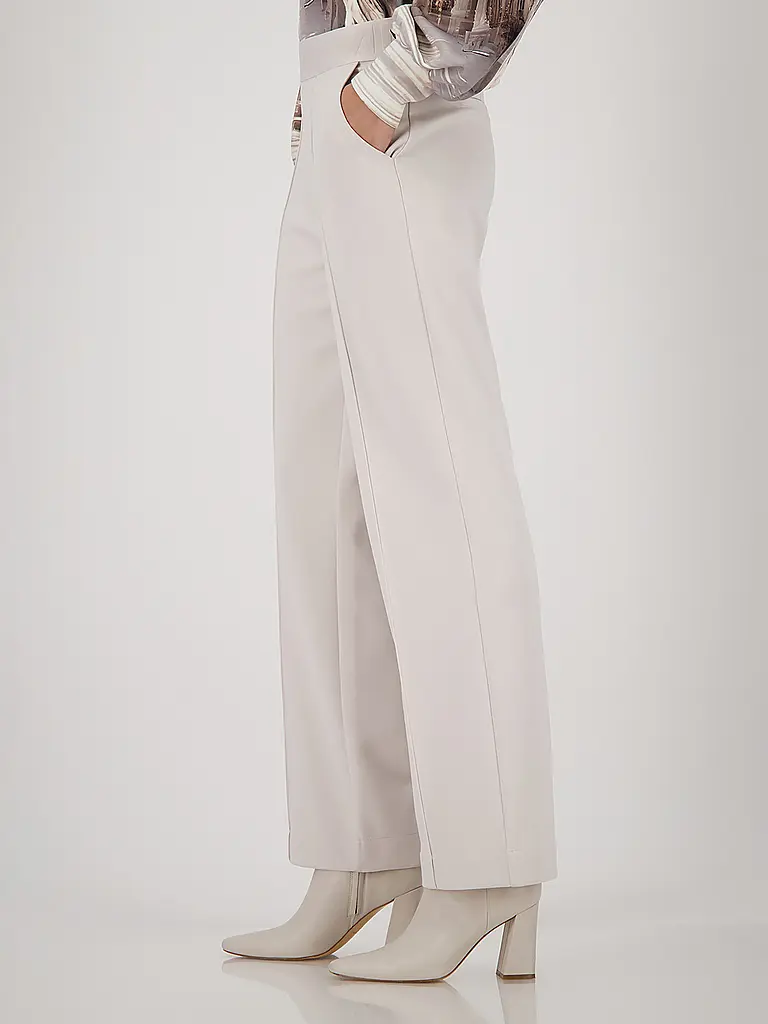 MONARI | Pantalón acampanado | 