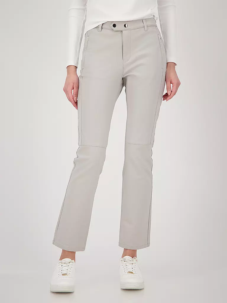MONARI | Pantalón con aspecto de cuero |