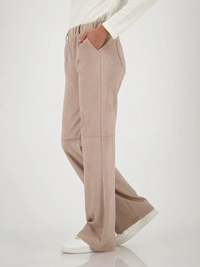 MONARI | Pantalón con aspecto de cuero |