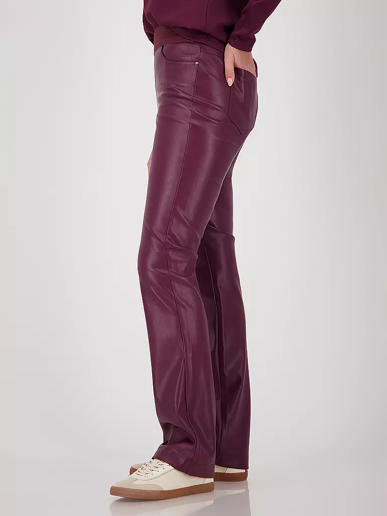 MONARI | Pantalón de efecto cuero | dunkelrot